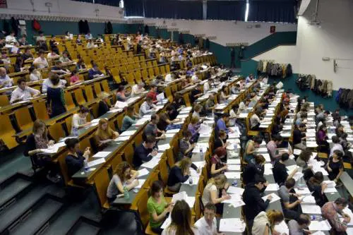 Annullati test d'ingresso alle scuole di medicina
