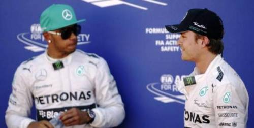 Tra Hamilton e Rosberg la sfida si sposta in Germania