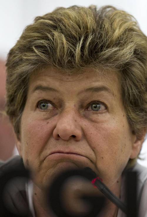 Alitalia, c'è l'ok di Poste E l'Ugl firma il contratto