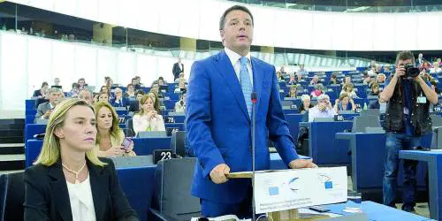 Renzi avvisa il Pd: basta ostruzionismo