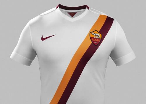 La nuova maglia Nike della Roma