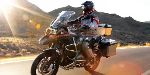 BMW R 1200 GS, a ciascuno la sua Adventure