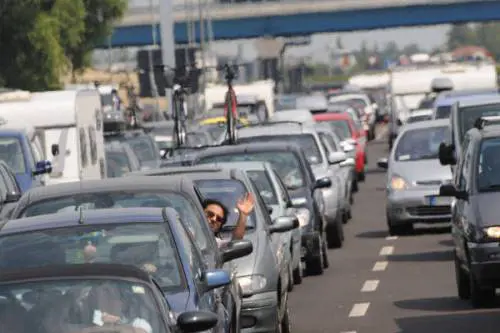 Stangata di fine anno: il governo aumenterà i pedaggi in autostrada