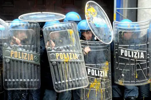 Quei poliziotti del caso Uva abbandonati e poi linciati