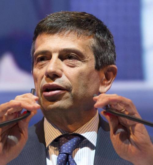 Duello Lupi-Salvini su alleanze e strategie