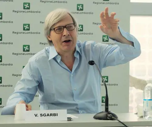 Sindaco: Pisapia e Lupi scappano