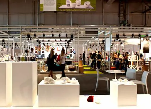 Fiera: semestre in perdita, aumentano i ricavi