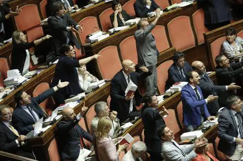 Riforme, salta la mediazione: da Sel due di picche a Renzi