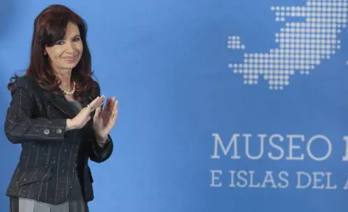 L’Argentina paga 15 milioni a Sace, che guarda al Messico