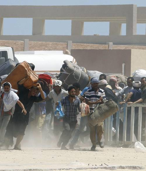 Libia nel caos, ora Tunisi teme il contagio