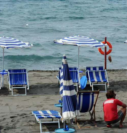 Tragedia al mare: anziano muore nel Cilento
