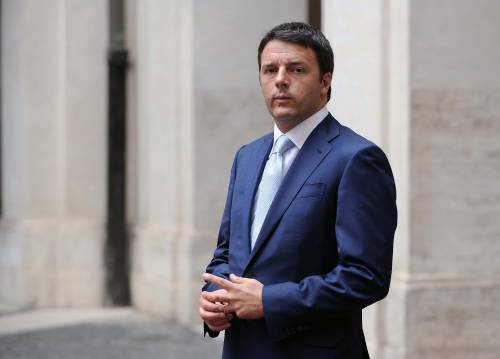Renzi attacca il salotto buono: "Meglio gli investitori stranieri"