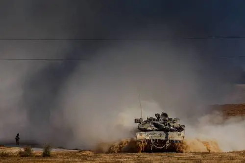 Israele, chiamati i riservisti Ci si prepara alla guerra?