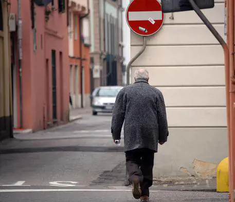 Ha l'Alzheimer e non paga canone Rai: Equitalia gli pignora la casa