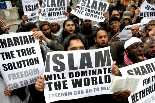 E' stato giusto (scientificamente) espellere l’Imam