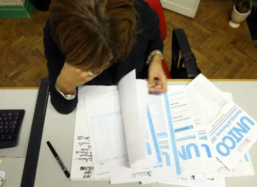 Dipendente con Partita Iva: quale modello di dichiarazione presentare