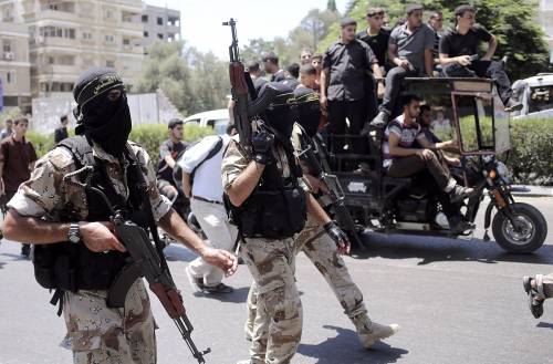 Gaza, Hamas accusato di crimini di guerra contro i civili palestinesi