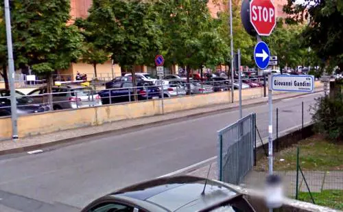 Lodi, trovato cadavere dentro un trolley