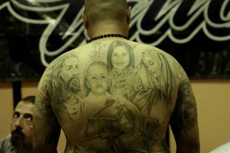 Tatuaggi e piercing vietati ai futuri Forestali