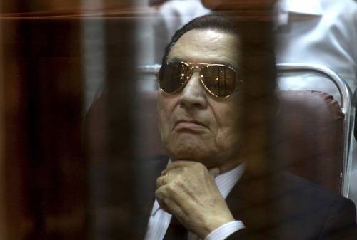Hosni Mubarak durante un'udienza il 26 aprile 2014