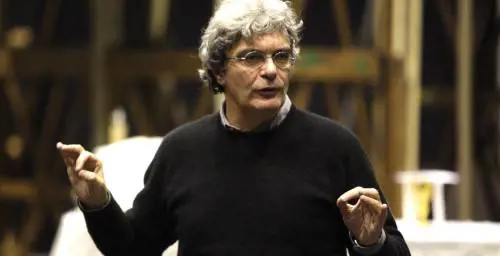 Martone convince con un «kolossal minimalista»