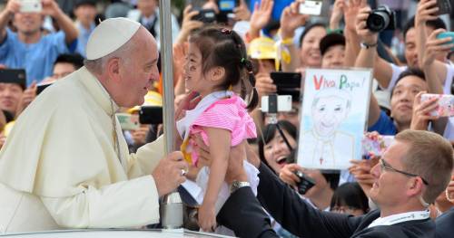 Il Papa commuove la Corea e convince la Cina