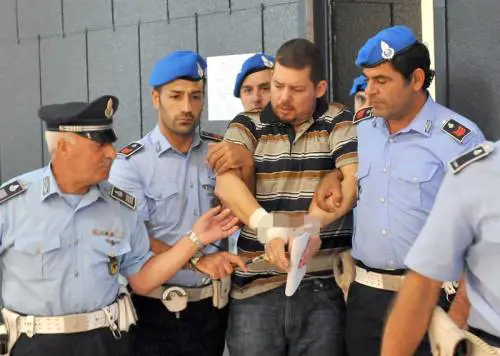 Mancuso Hoyos in tribunale