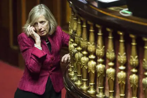 La Giannini difende Scattone: "Sarei tranquilla a mandare mia figlia a scuola da lui"