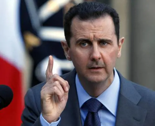 La mossa di Assad per salvarsi: "Aiutiamo gli Usa contro l'Isis"