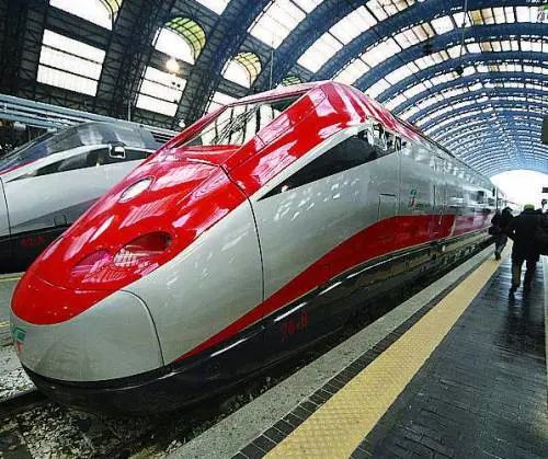 L'islam fa paura, fermiamo le moschee