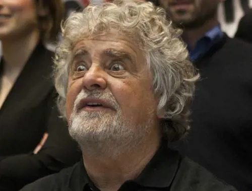 In casa Grillo scoppia la guerra degli stipendi