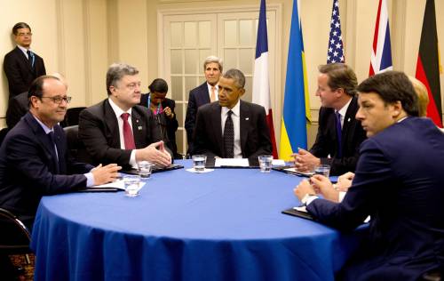 Ucraina, Renzi: stop invasione Russia ma la Nato aiuti il dialogo