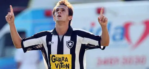 Lucas Marques, idea brasiliana per la difesa scaligera