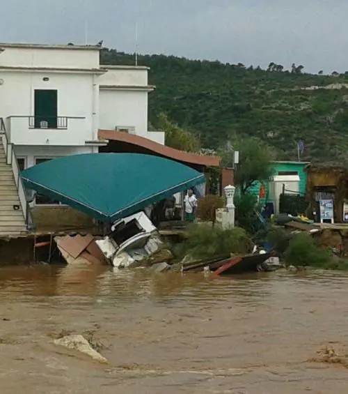 Gargano sott'acqua, un morto «Mai così grave in oltre 80 anni»