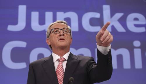 Juncker rincara la dose: "Non tremo davanti a Renzi"