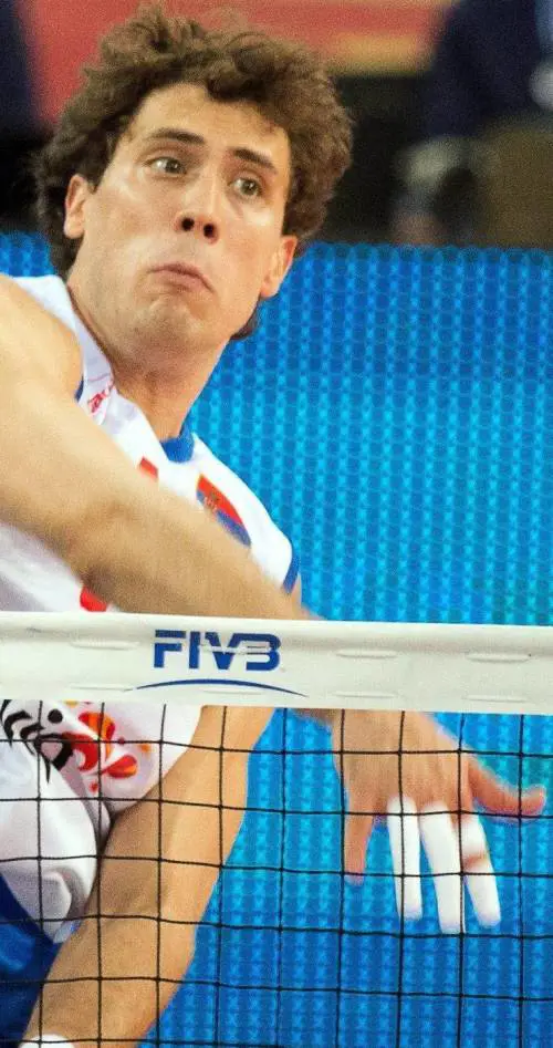 Azzurri travolti dalla Serbia Sono a un passo dal ritorno a casa