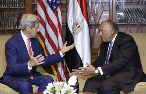 John Kerry e Sameh Shukri (ministro degli esteri egiziano)