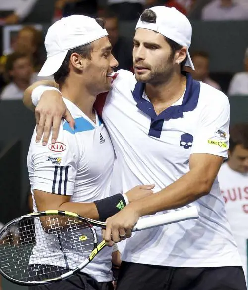 Federer si riposa, l'Italia si allunga la vita