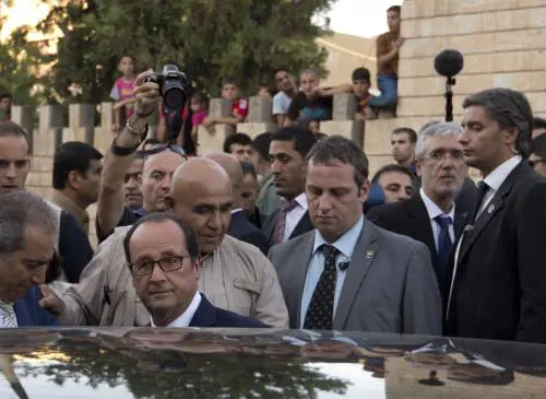 Hollande vuole l'eutanasia per i malati terminali