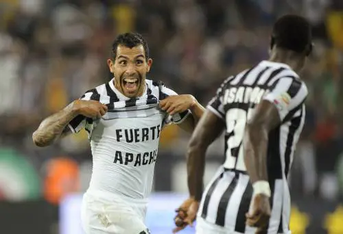 Dopo 5 anni di assenza, torna al gol Tevez in Champions