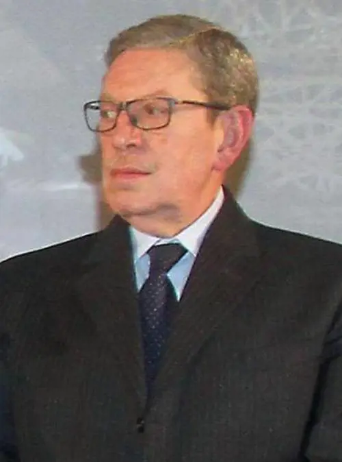 Sala dà piena fiducia ad Acerbo «Non siamo garantisti a metà»