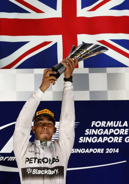 Gp di Singapore, stravince Hamilton. Fernando Alonso 4°