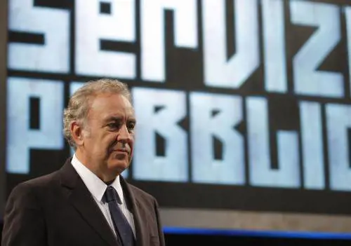 È la fine di un mondo. Per la prima volta Santoro sconfitto in tv