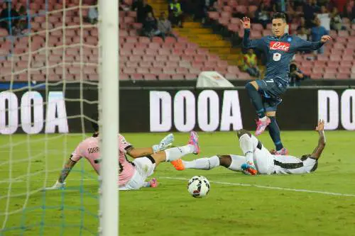 Napoli in crisi, raggiunto tre volte. Higuain escluso, Benitez nei guai