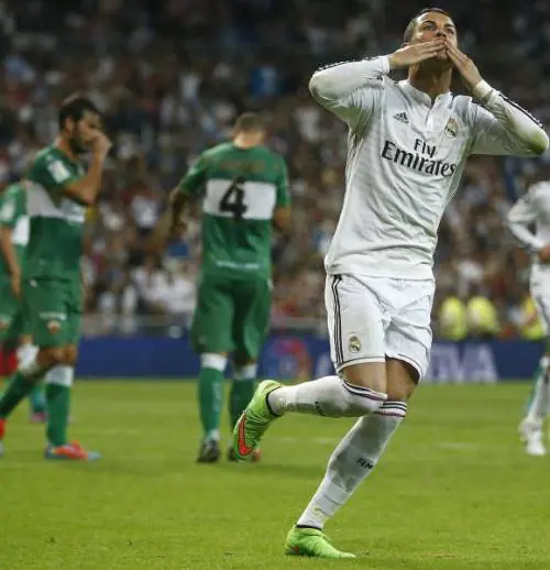 Solito show per Cr7, autore di un poker contro l'Elche
