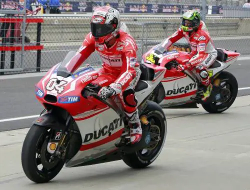 Ducati, protagoniste nelle libere d'Aragon