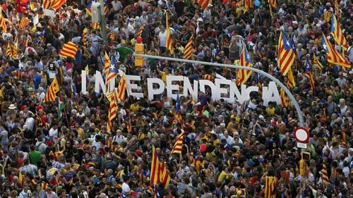 La Catalogna verso l’indipendenza. E la Spagna ora rischia l’esplosione
