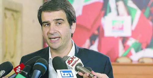 E i malpancisti cercano visibilità in Aula