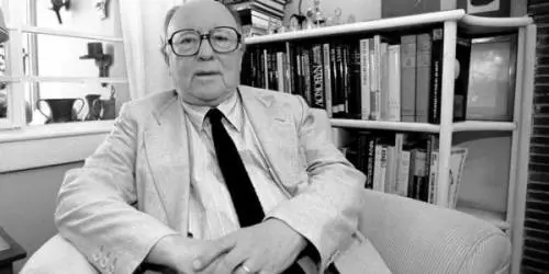 I consigli di Monterroso per sbarazzarsi dei libri