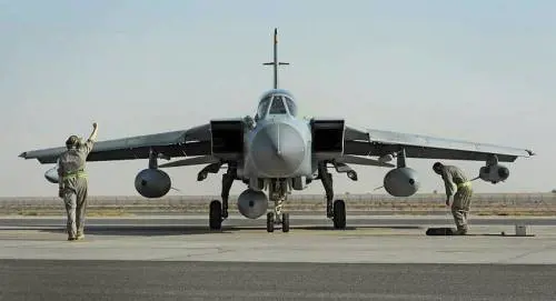 Un Tornado GR4 della Royal Air Force britannica / archivio